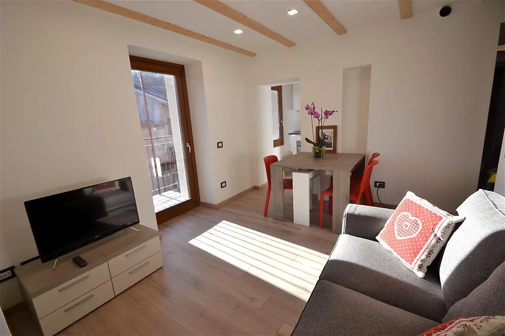Ca Giuel Apartment Chiesa in Valmalenco 0*,